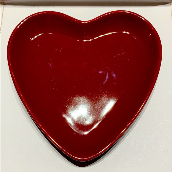 Chantal 91-HFP14/4 bake/serve Valentine heart dish - Picture 1 of 5